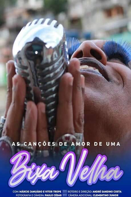    A conversation about time: The aging of the black gay man portrayed by Márcio Januário from his homonymous show “The Love Songs of an Old Gay Man”.  